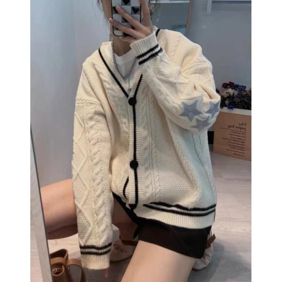 Women's Acrylic Knit Cardigan V-Neck Long Sleeve Oversized Button Sweater - Picture 7 of 7